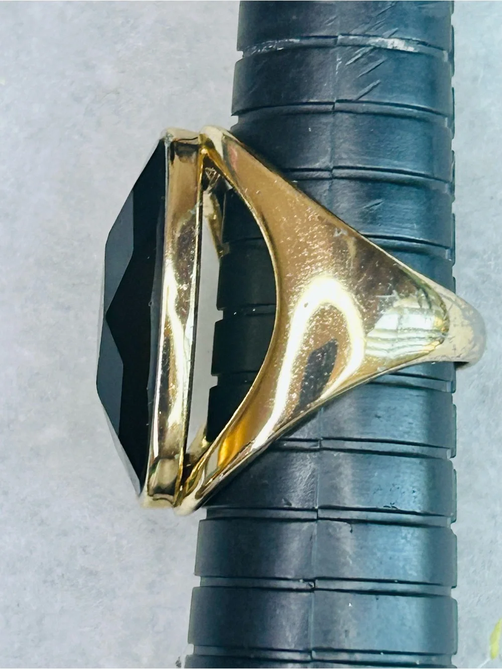 Vintage Black Acrylic Statement Ring (c. 1975–1985)